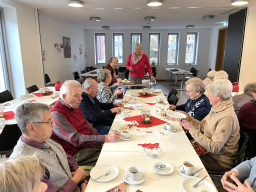 2025.11.29. adventskaffee der senioren 4 gross